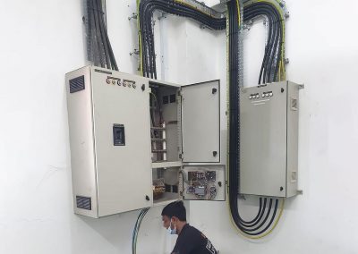 Electrical distribution board installation